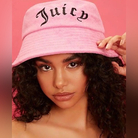 Juicy Couture Accessories - Y2K Juicy Couture Women's Bucket Hat Pink Terry Cloth Logo One Size